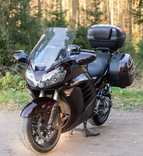 Kawasaki 1400 GTR (Grand Tourer)