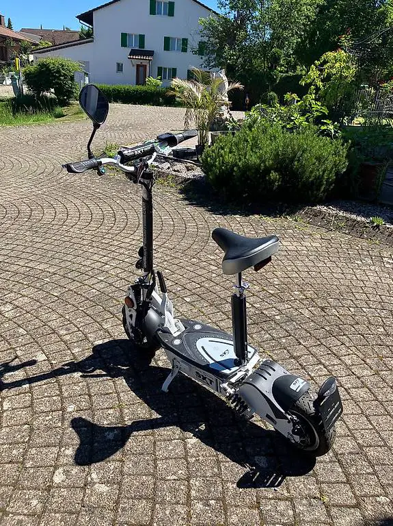 Elektroscooter