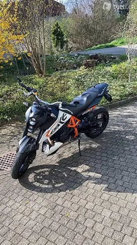 ktm 690 duke r