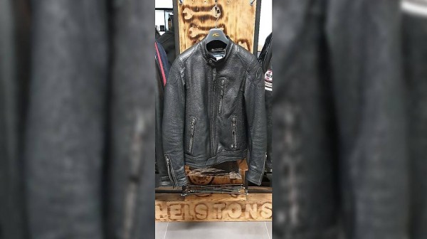  BMW Motorradjacke Schwarz Leder 52