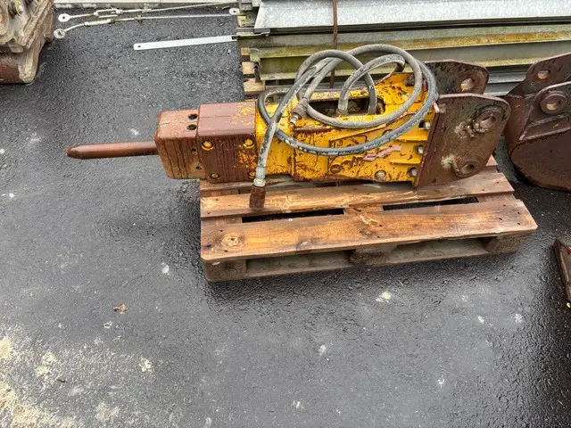 Brise Roche Indeco Pour Pelle 5 à 8 T, Bau - Zubehör / Diverses