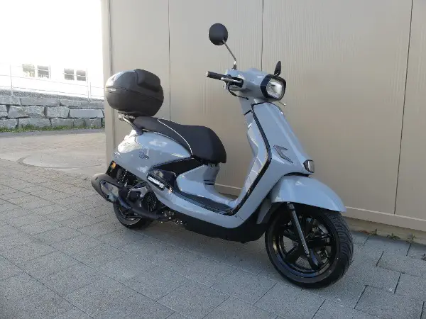 SYM Fugue Motorroller 125cc NAGELNEU - ab 16 Jahren fahrbar