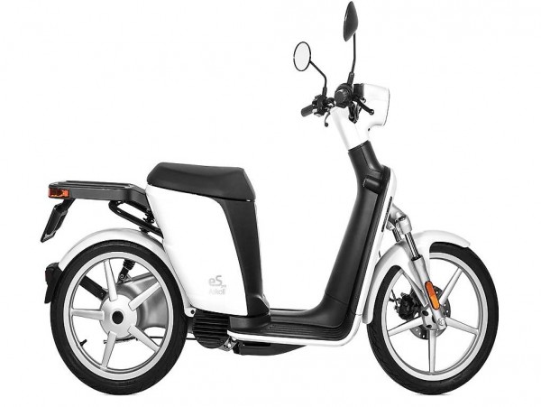  Scooter elettrico