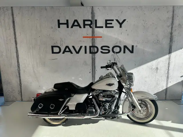 harley-davidson flhrc 1745 road king classic 107