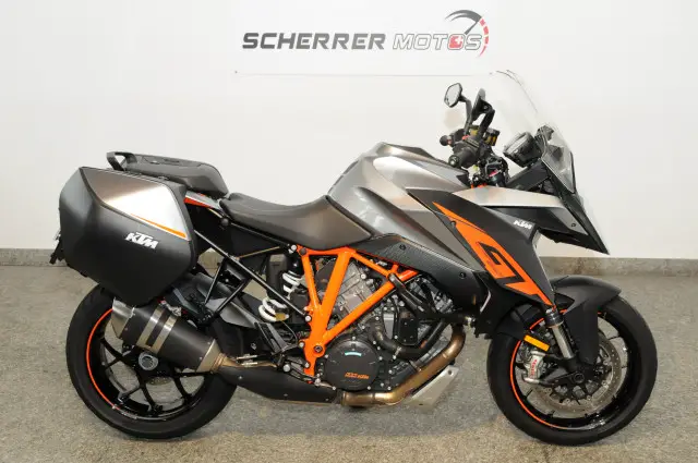 KTM 1290 Super Duke GT