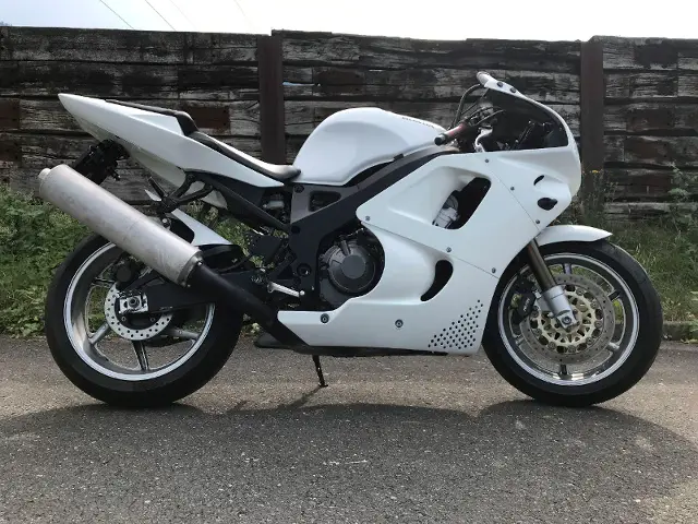 honda cbr 900 rr fireblade