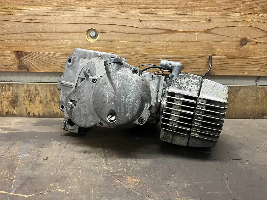 Puch E50 Motor zum revidieren