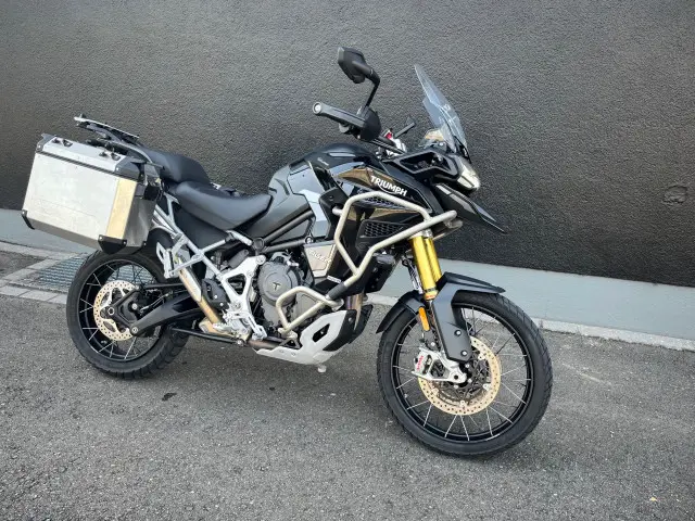 TRIUMPH Tiger 1200 Rally Explorer