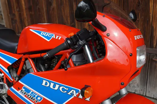 DUCATI 750 SPORT Veteran 1989 35 kW, ev. Tausch Échange
