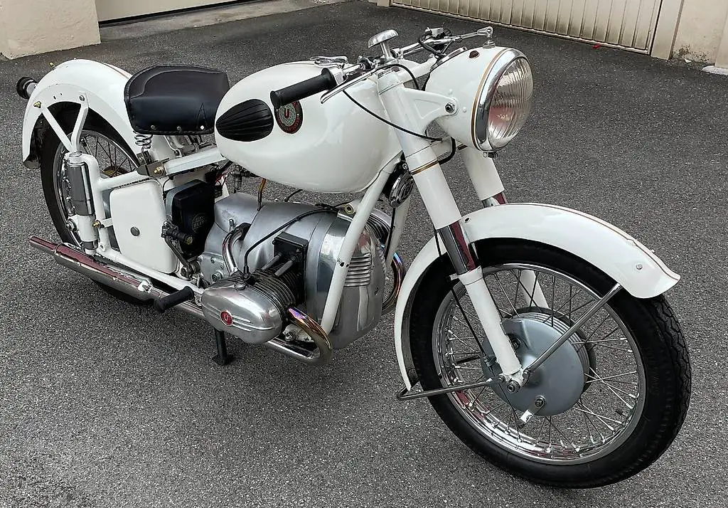 Motorrad Universal 580 (Oldtimer)