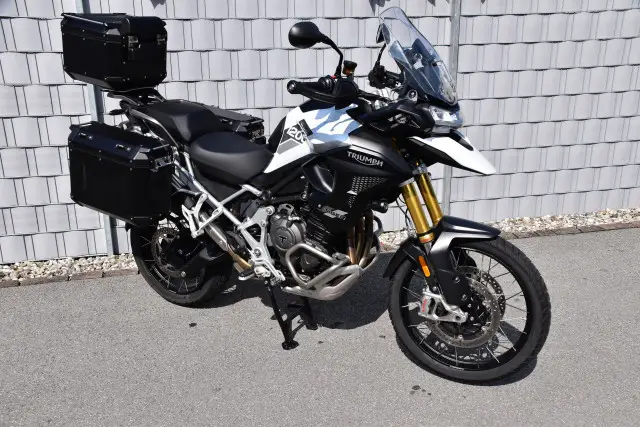 TRIUMPH Tiger 1200 Rally Pro