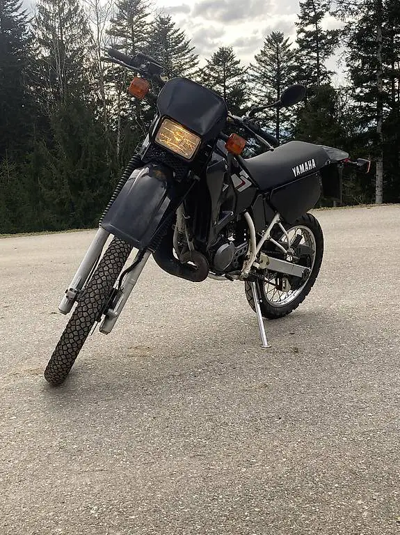 Yamaha DT 125