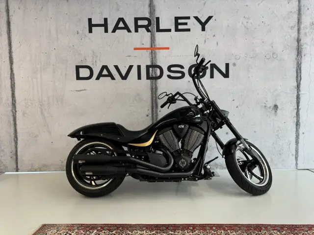 victory hammer 8 ball