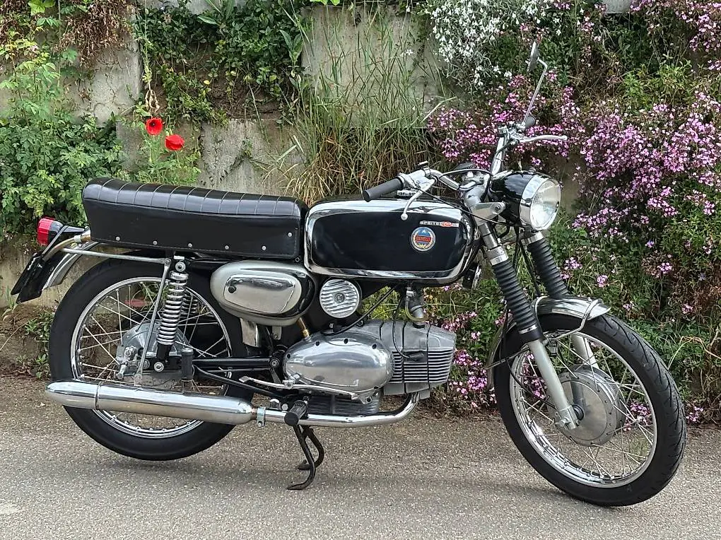 Benelli 250 Sport Special frisch ab Veteranen-MFK