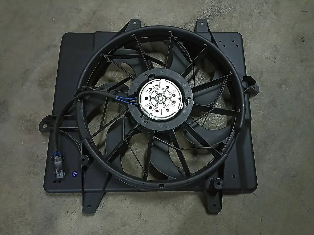 Lüfter, Kühler Chrysler PT Cruiser Neu