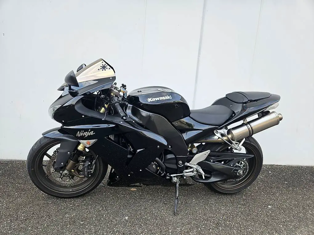 Kawasaki Ninja ZX10R Top Zustand