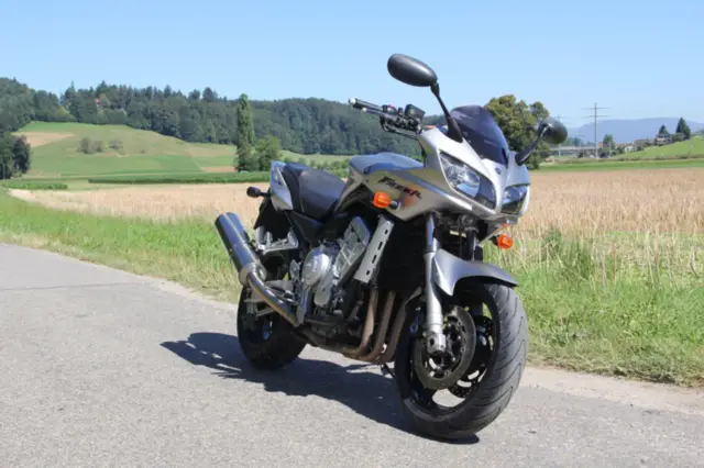 yamaha fzs 1000 fazer