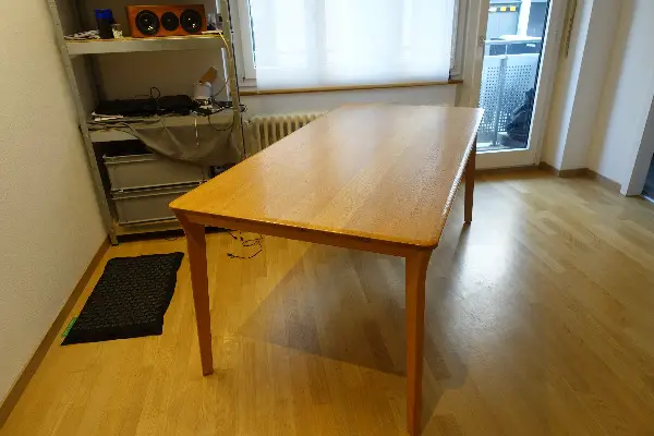 Ono Eichentisch Massiv plus 6 Stühle