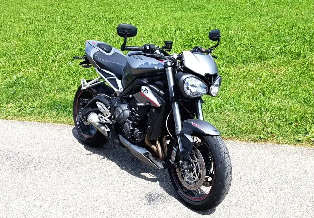 triumph street triple 765 rs