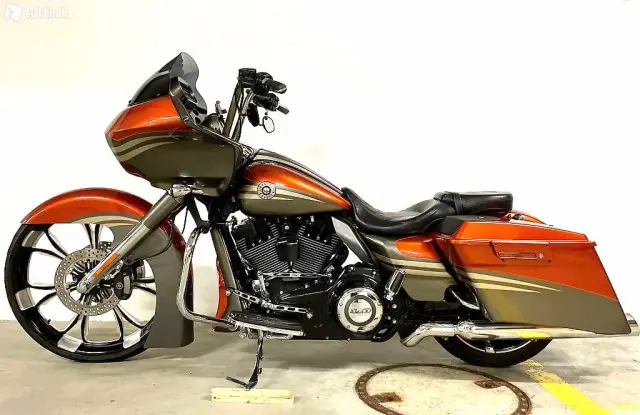 harley-davidson fltrxse2 1801 cvo road glide custom