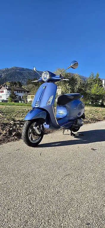 Piaggio Vespa Primavera 125 frisch ab Mfk