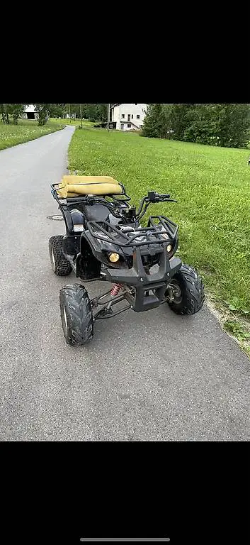 Quad con motore a 4 tempi