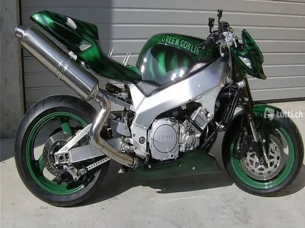  Yamaha YZF750R Green Goblin Streetfighter Umbau