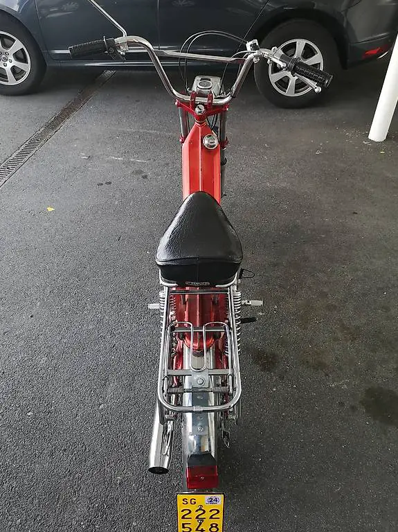 Kistall das Scheizer Puch Maxi E50 Töffli