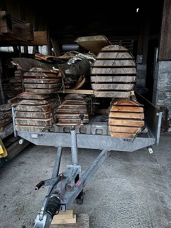 Kirschbaum Klotzbretter Holzstamm Baumstamm