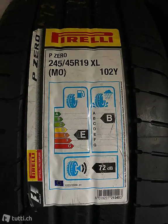 2 neue Pneus: Pirelli 245.45.R19xl. 102 y