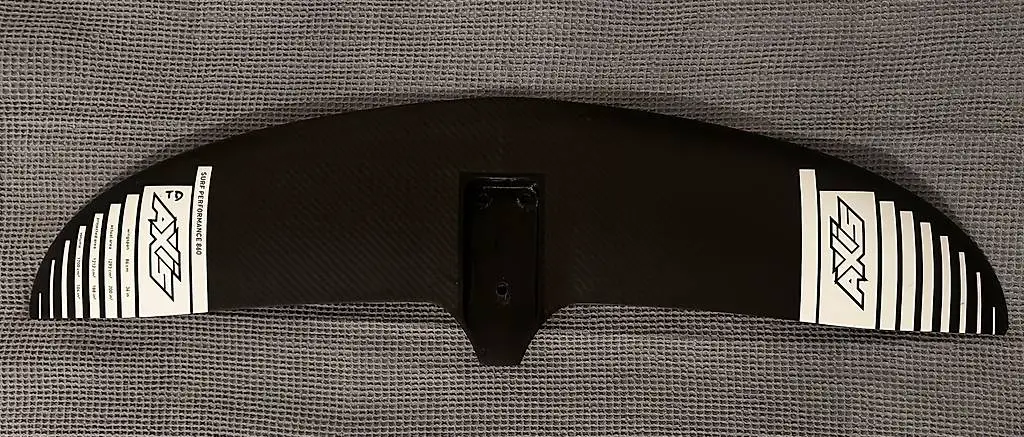 AXIS SP 860 Frontwing