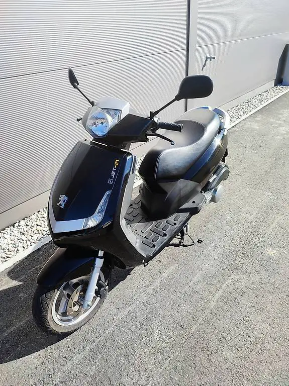 Peugeot Vivacity 120ccm Maxi Scooter