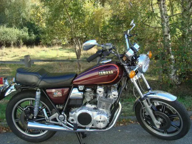 yamaha xs 750 se