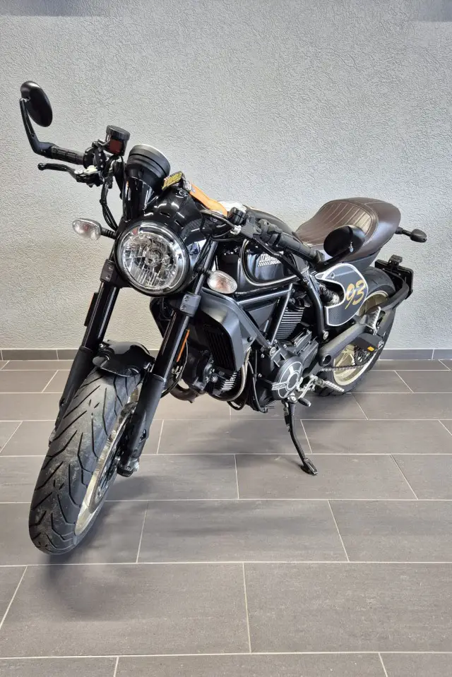 DUCATI Scrambler 803 Café Racer