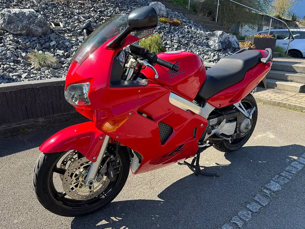 honda vfr fi