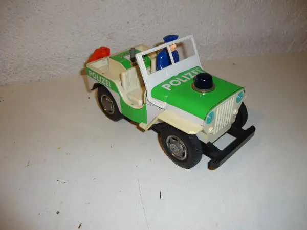 Alter Jeep Polizei
