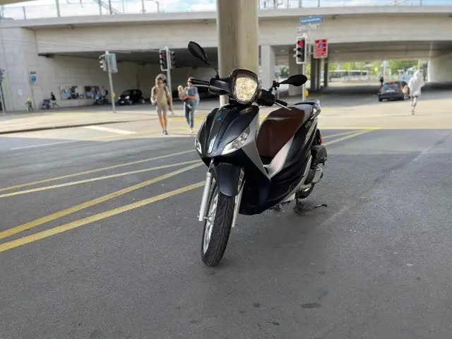 piaggio medley 125
