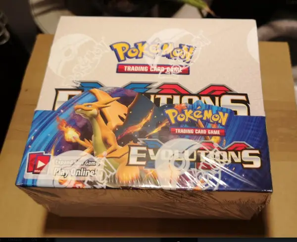 Pokemon Evolutions XY Display Box