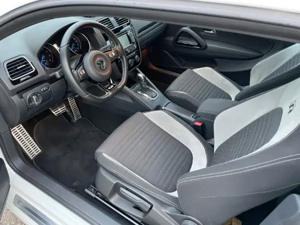 VolksWagen Scirocco R DSG 280