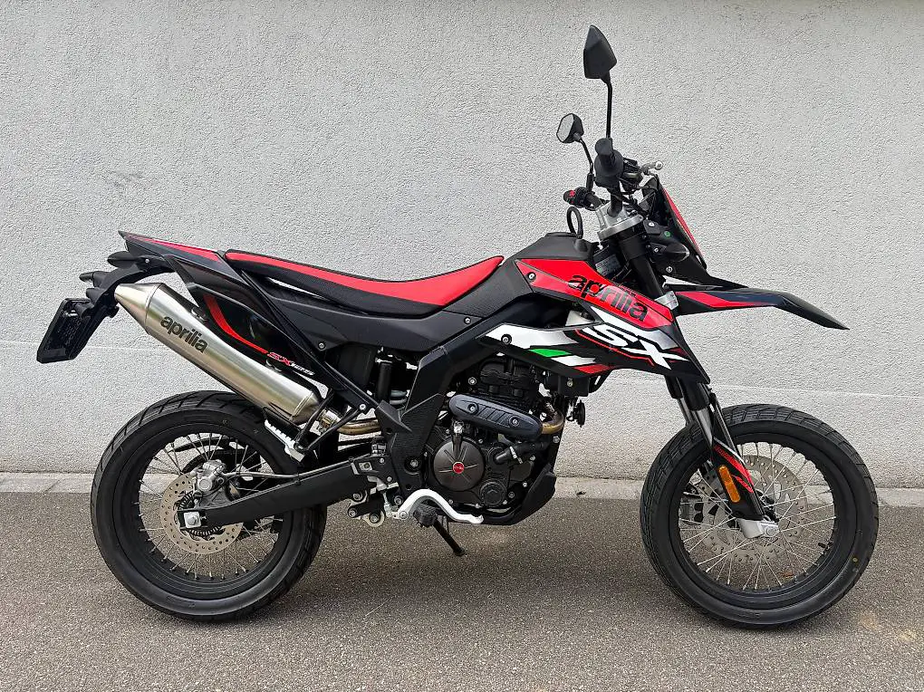 Aprilia SX 125 ABS im Neuzustand und nur 100 km