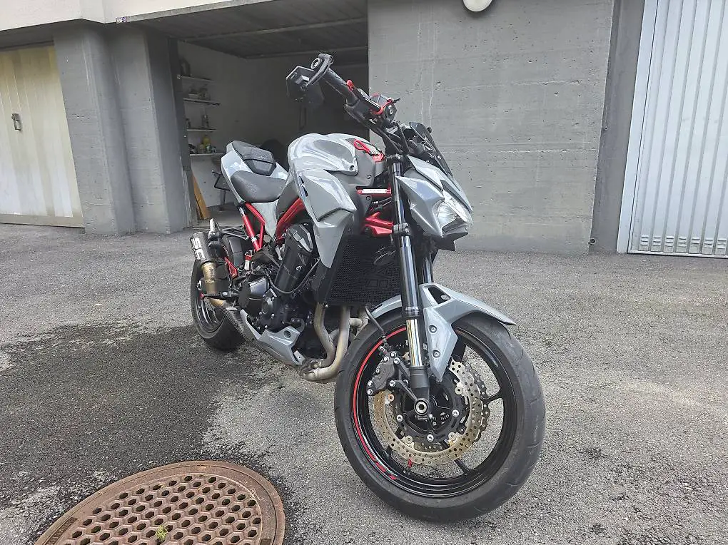 Kawasaki Z900 92kw