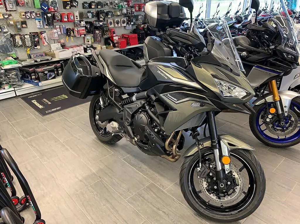 Kawasaki Versys 650 Tourer - 35kW (gedrosselt)