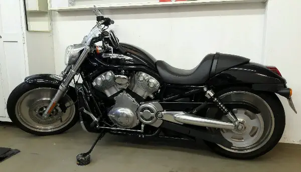 Harley Davidson V Rod schwarz