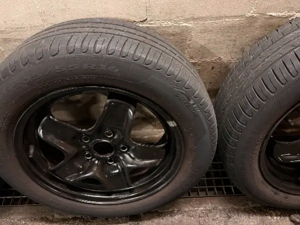 VW Golf Kompletträder