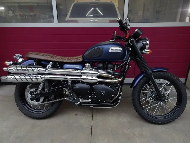 TRIUMPH Scrambler 900