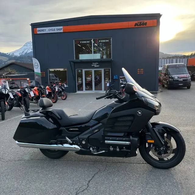 honda gl 1800 gold wing f6b