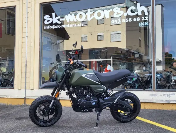 Brixton Crossfire XS 125