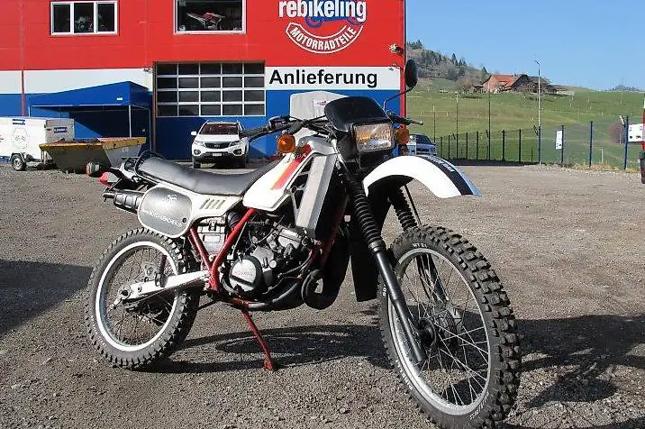 Honda MTX125R 1983 15KW 17730Km läuft gut, leichter Aufwand
