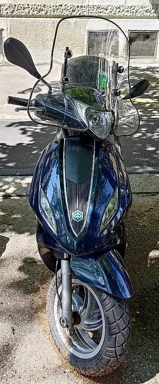 Piaggio Fly 125i.e.