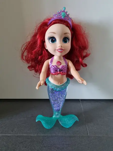 Singende Puppe Arielle die Meerjungfrau